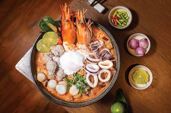 60th Anniversary - Seafood Comfort Bowl at ChomSindh - أماري بانكوك