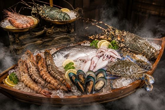 Seafood by Gram - أماري فوج كرابي
