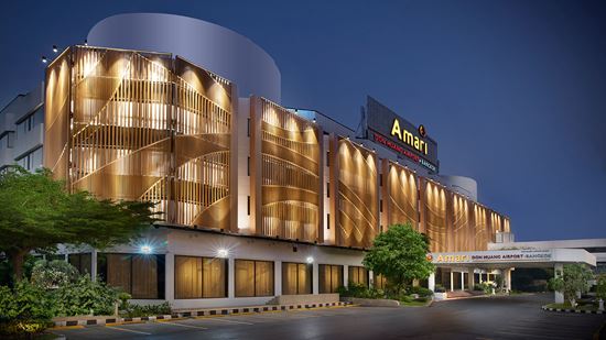 The well-known front entrance at night