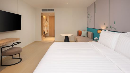 Premier Room