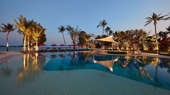 Night view at Beach Wing swimming pool