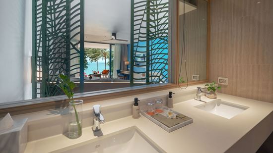 Bathroom in Grand Deluxe Ocean View