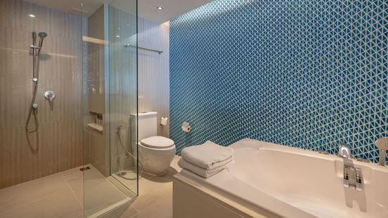 Bathroom in Junior Suite Ocean View