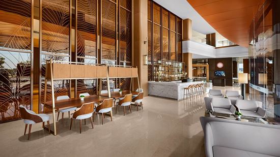 Maitree Bar