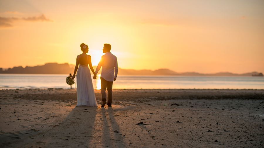 Ocean's Embrace Ceremony - أماري فوج كرابي